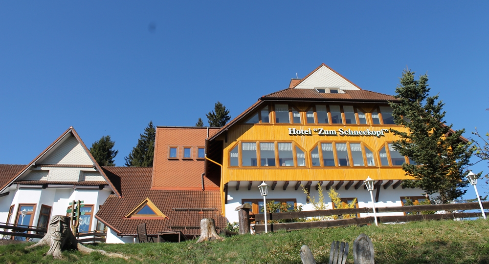 Hotel zum Schneekopf Ferienregion Oberhof gehlberg Thüringer Wald mit Pool und Sauna